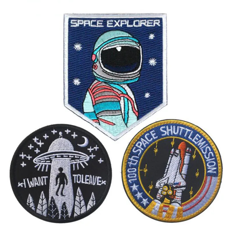 Personalized 3D Embroidered Sports Patch Space Adventure Shuttle Astronaut Sew-On Style Woven Armband Logo Clothing Backpack