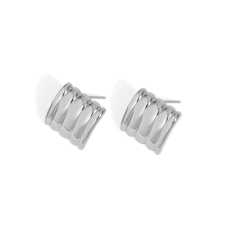 Beautiful  Post Earrings 18K Gold Plated Ribbed Stud Earrings Sterling Silver Earrings for Women