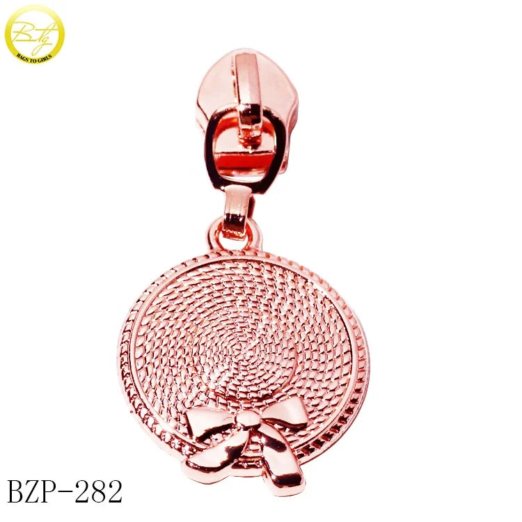 Gold Plated Auto-Lock Zipper Puller Fashionable Embossed Metal Accessory Coat Bag Customizable Slider Fashion Clothing Designs