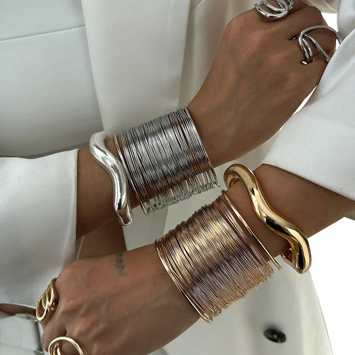 Trendy Knight Style Irregular Metallic Chunky Bangle Fashion Personality Cuff Bracelet for Women