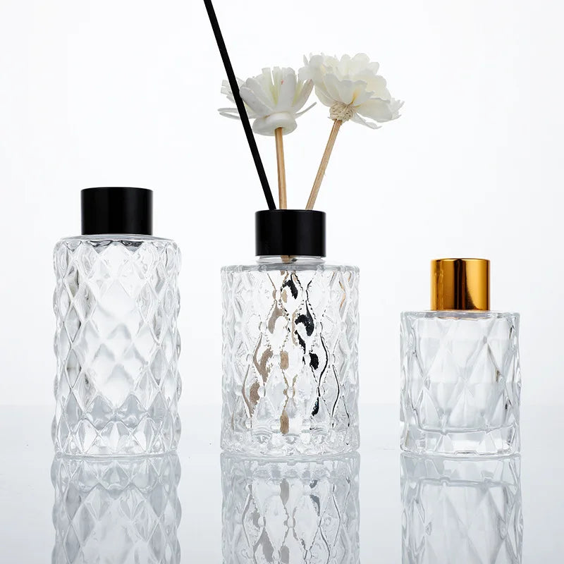 Factory Sale 50ml 100ml 200ml Glass Aroma Reed Diffuser Perfume Bottle with logo Embossment Wholesale