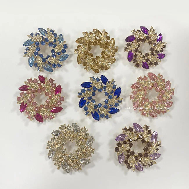 Mixed Color on Wholesale Fashion Jewelry Colour Redbud Flower Rhinestone Brooch for Garment Decorations