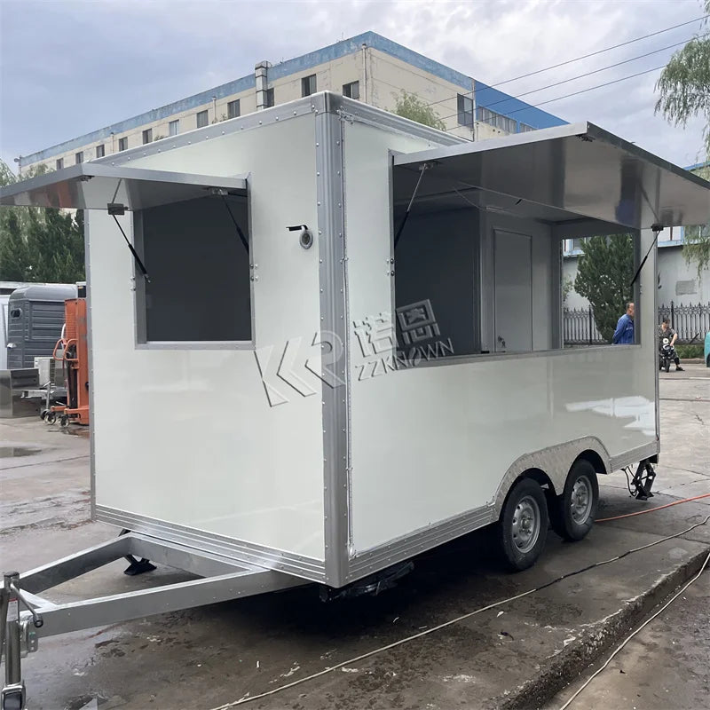 Truck Food Mobile Food Cart Trailer Cheap DOT Verified Mobile Fully Equipped Luxury Foods Trucks With Bathroom