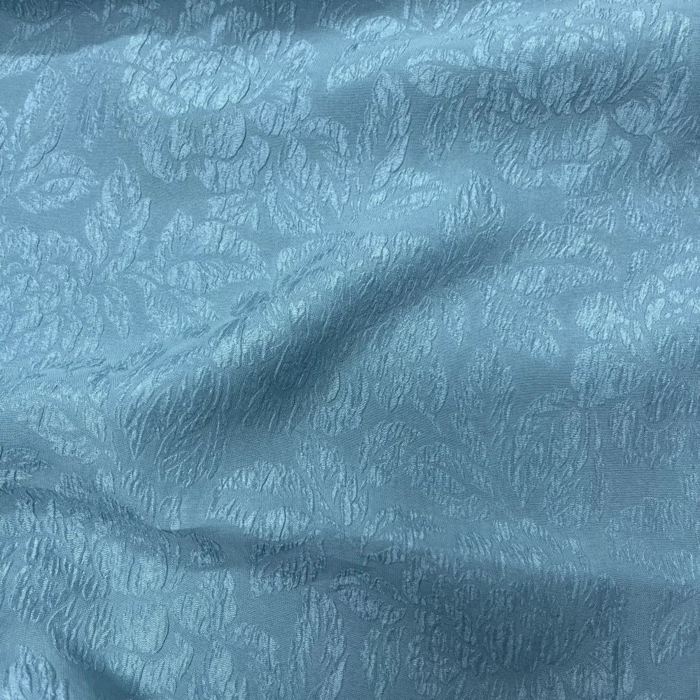 Elegant Style Floral Design Nice Colors 3D Design Guanle Jacquard Natural Crepe Silk Jacquard Fabric for Advanced Dress Cloth