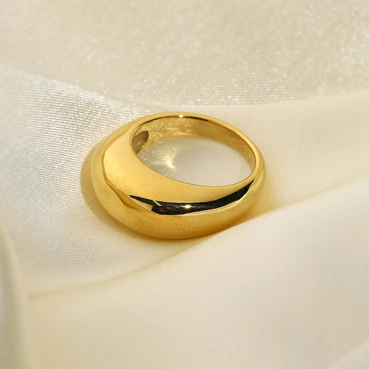 Minimalist INS Fashion US6/7/8/9 Gold Plated  PVD Plating Stainless Steel Band Ring