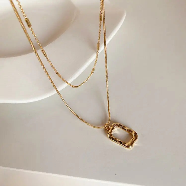 Retro 18K Gold Plated Snake Chain Choker Necklace Double Layer Stainless Steel Square Pendant Necklace for Women