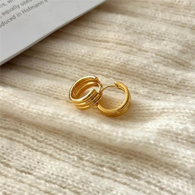 Hypoallergenic 3-Layer Huggie Hoops 925 Sterling Silver 15mm Layered Earrings Dainty Stacked Minimalist Everyday Jewelry