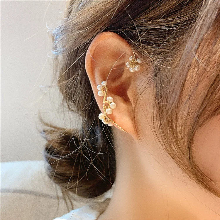 Fashion Hand-woven Pearl Flower Earrings Without Pierced Ear Bone Clip for Women Creative Design Ear Wrap Earwrap