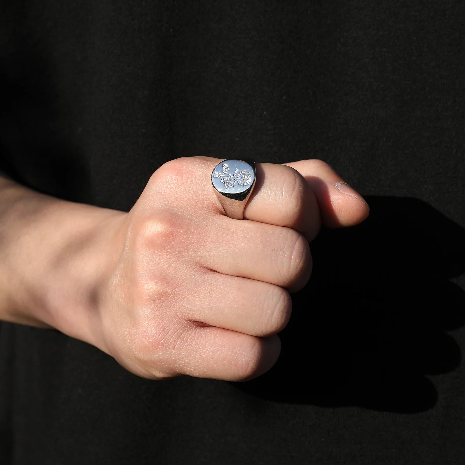 1 PC Stainless Steel Engraved Flower Ring for Men