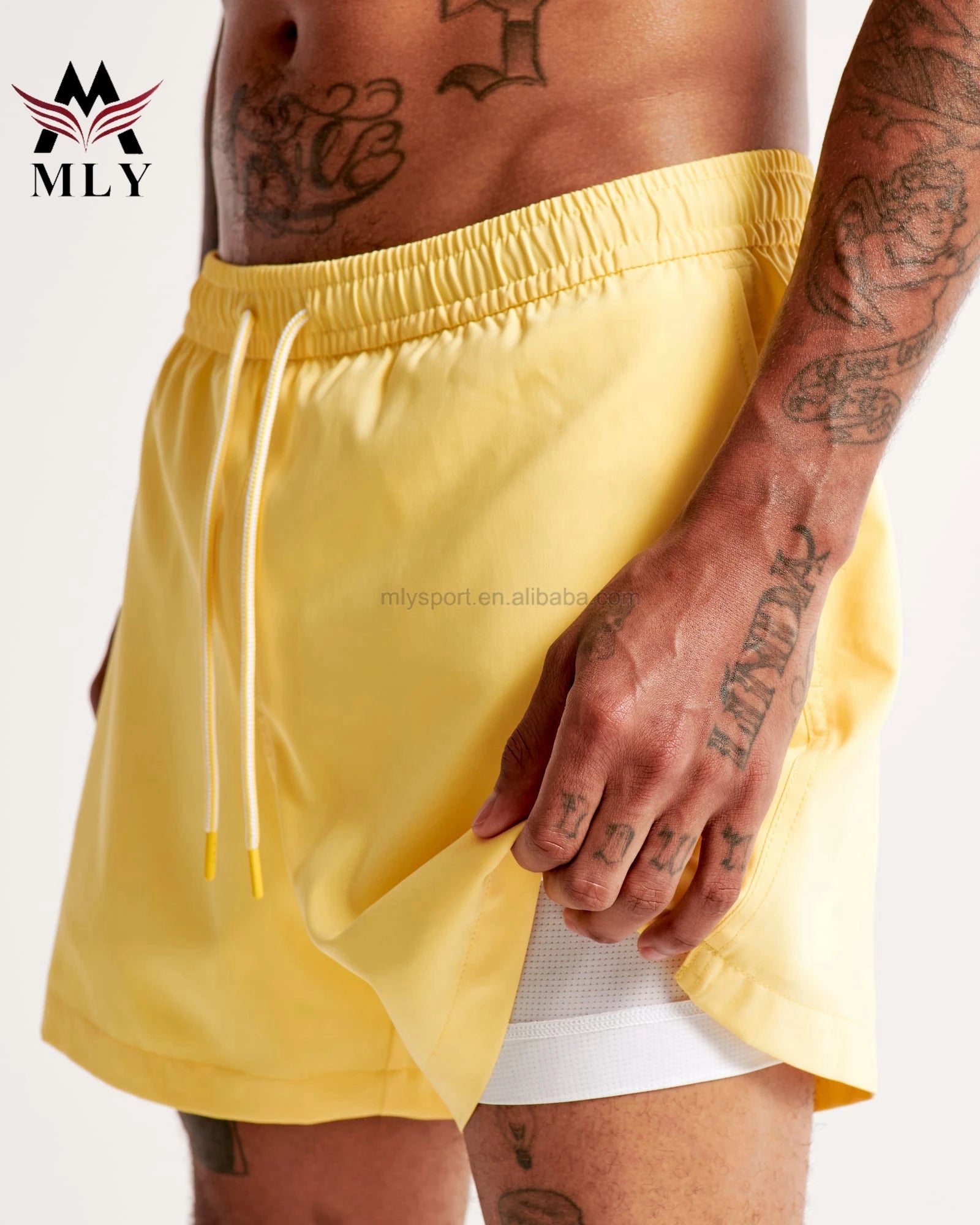 Men's 5 Inch Mid-Rise Swim Shorts Printed Pattern Swim Trunks for Swimming Poolside Fashion
