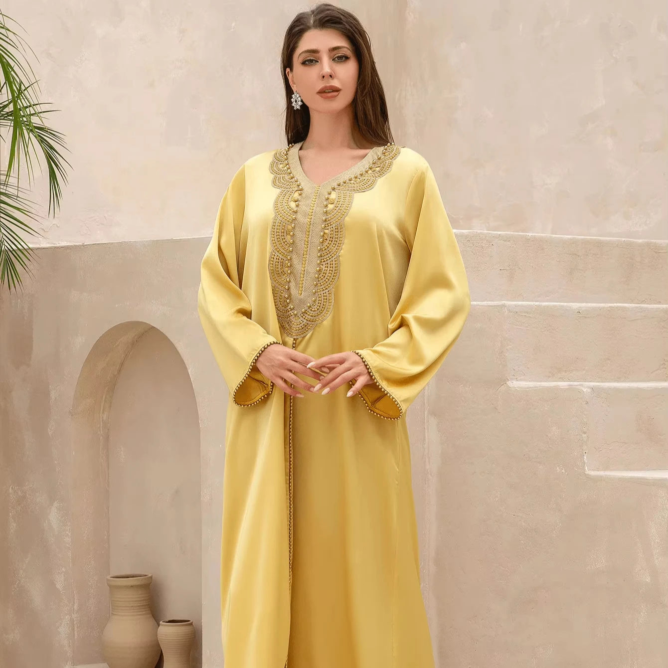 ZD071 Ladies Robe Elegant V-Neck Beaded Long Sleeve Dress European American Fashion Inspired Middle Eastern Arab for Muslim