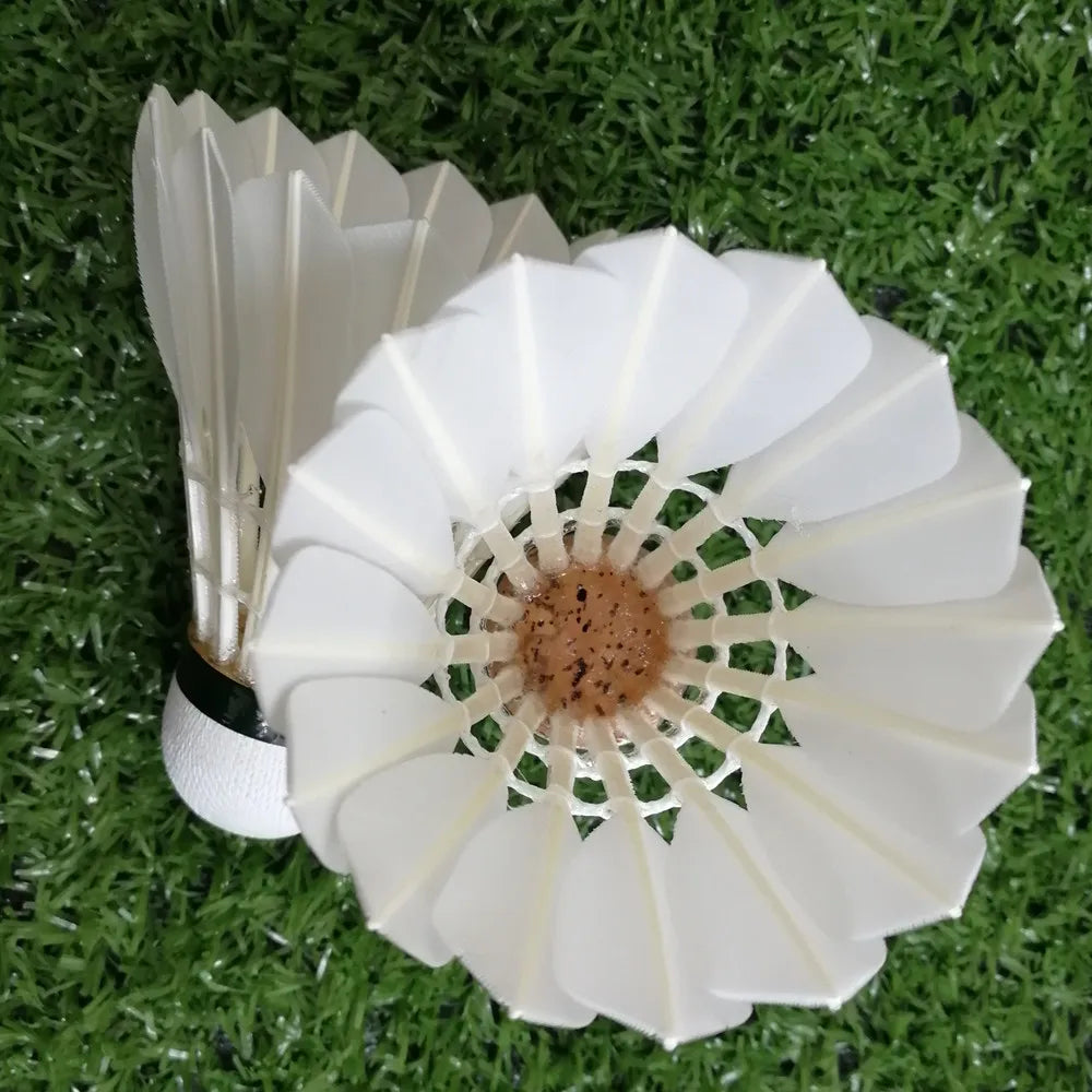 Lingmei Factory Supply Lingmei Brand Badminton Shuttlecock Super Grade Shuttlecock Goose Feather