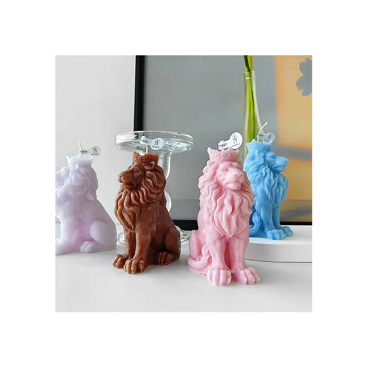 Wholesale Handmade lion king Shaped Scented Candle Luxury Art Smokeless Cake Candle and Party Supplies
