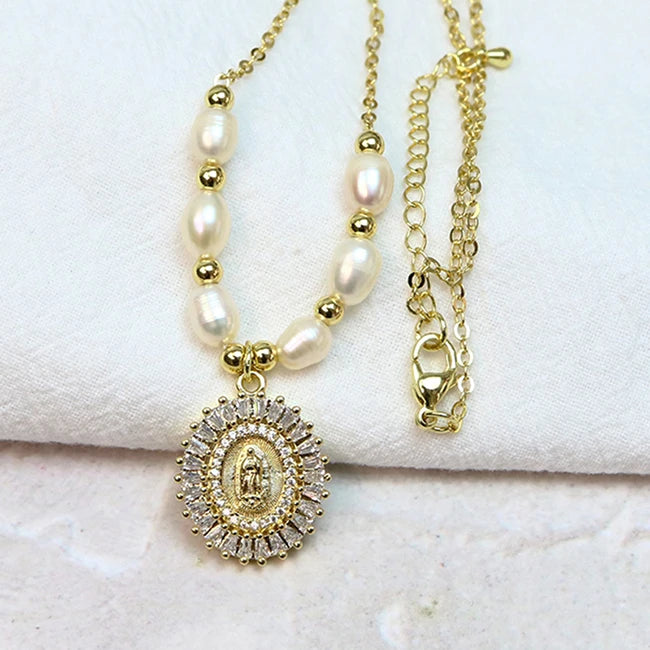 2022 New 18K Gold Plated Rainbow Zirconia Religious Jewelry Pearl Chain Virgin Mary Pendant Necklace