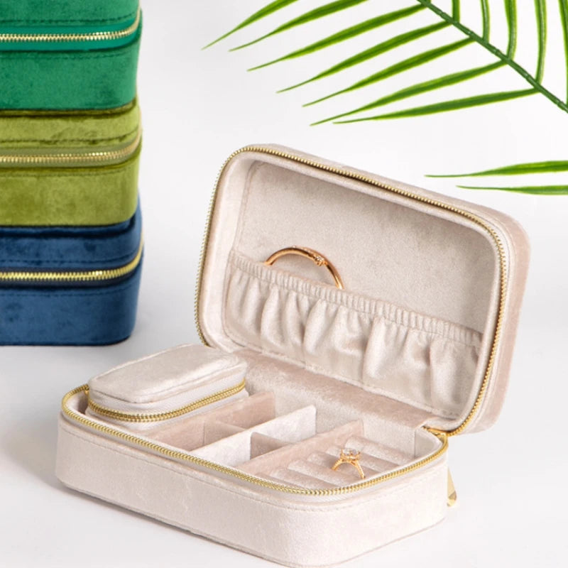 Personalized Portable Jewelry Box Packaging Organizer With Zipper Luxury Travel Velvet Jewelry Box for Ring Necklace Box