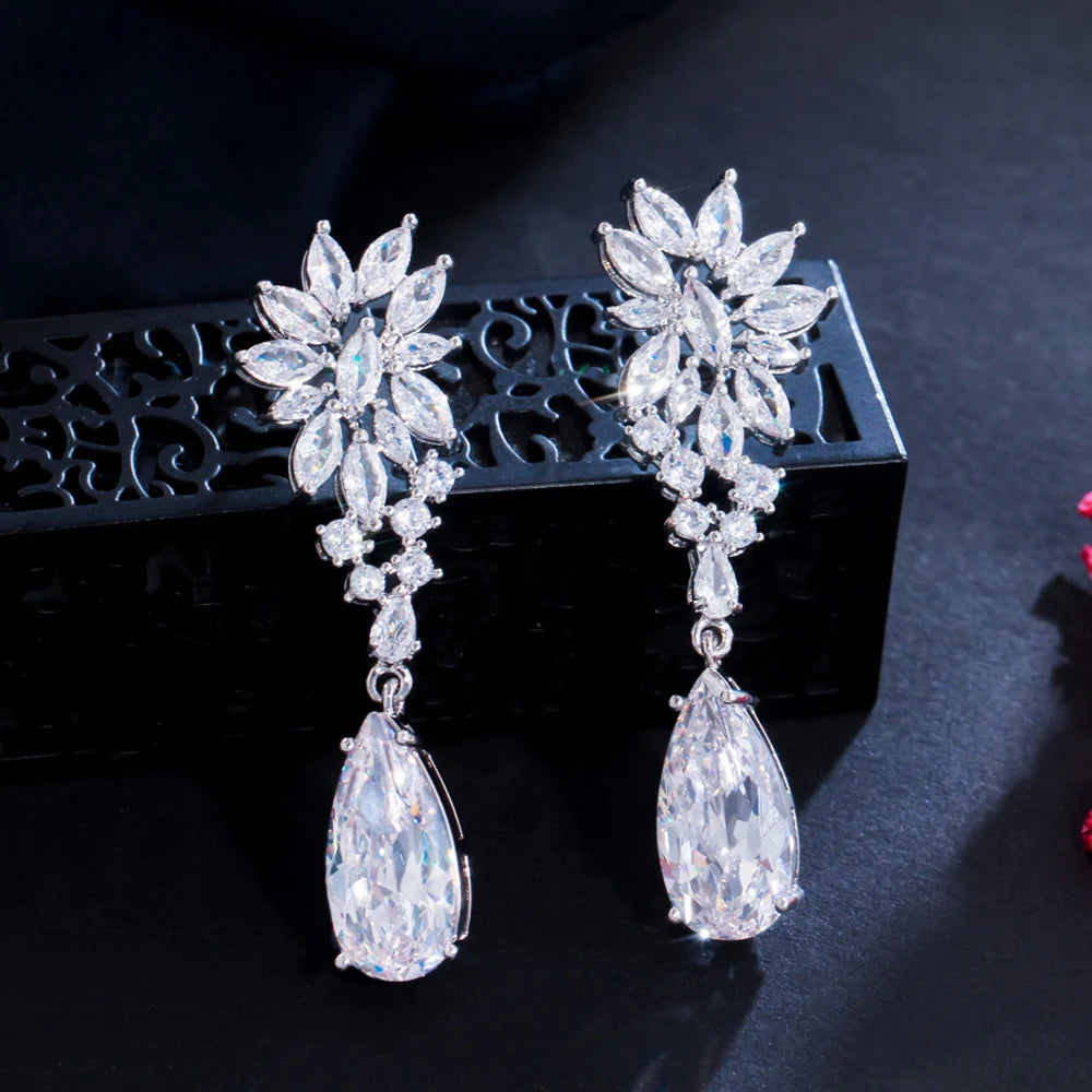 Clear Top Cubic Zirconia Marquise Cut Leaf Long Water Drop Wedding Bridal Earring for Women Jewelry Accessories