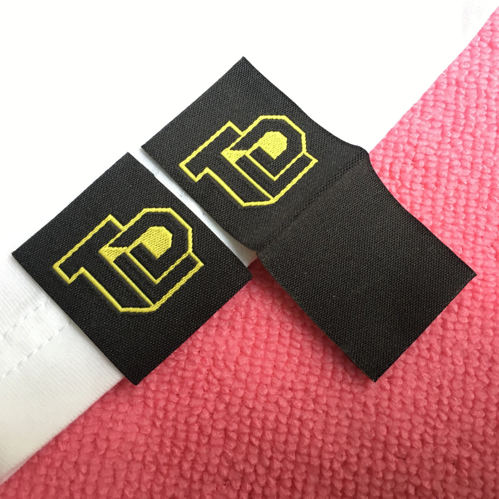 Loop Fold Fabric Hem Tag for Beaniesewing on Woven Hem Label for Winter Beanie