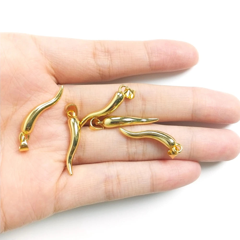 Jewelry Bulk Wholesale Goods in Stock Small Size Chili Pepper Metal Alloy Charms 18k Gold Plated Pendant Women Necklace Earrings