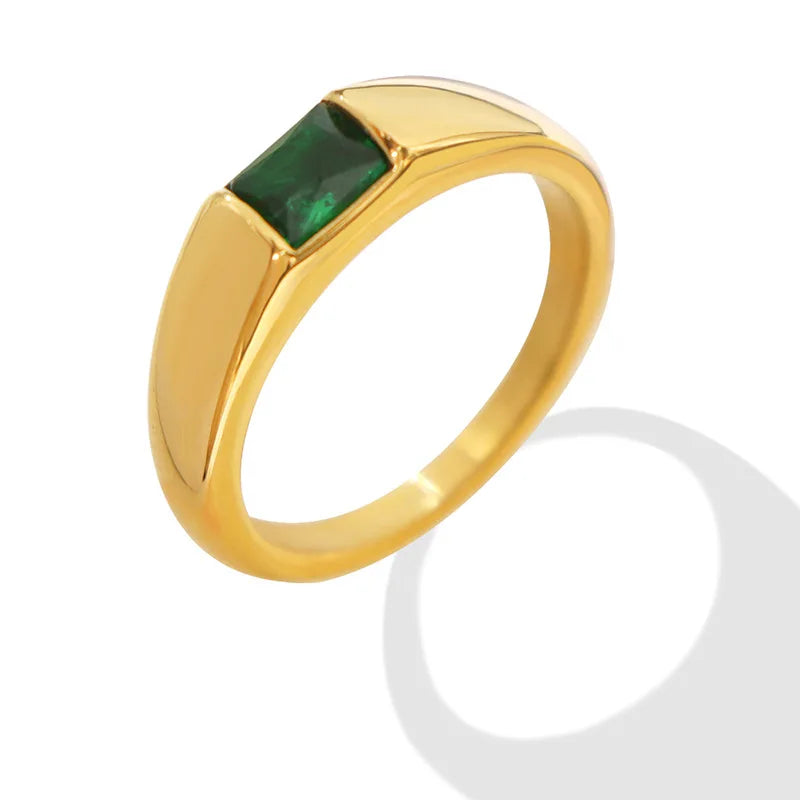 Fashionable and Elegant High-end Jewelry Sparkling Green Diamond Zirconia square Set Ring Ladies Ring No Fade