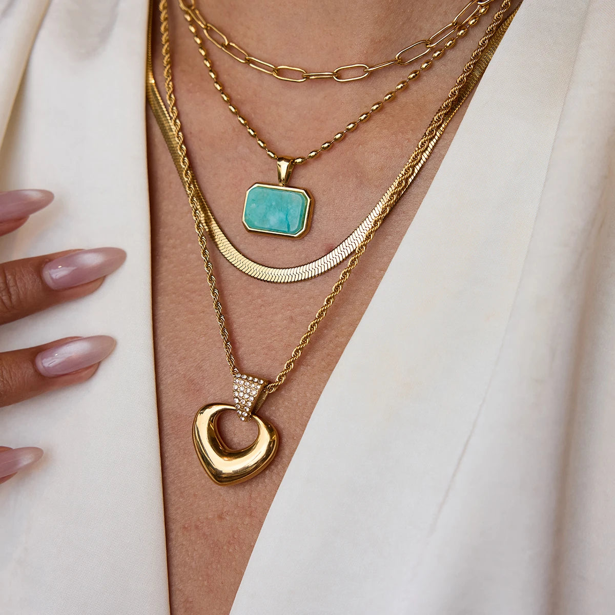 J&D Semi Mount Pendant Necklace Fashion Jewelry for Women Stainless Steel Zirconia Heart Shape Necklace