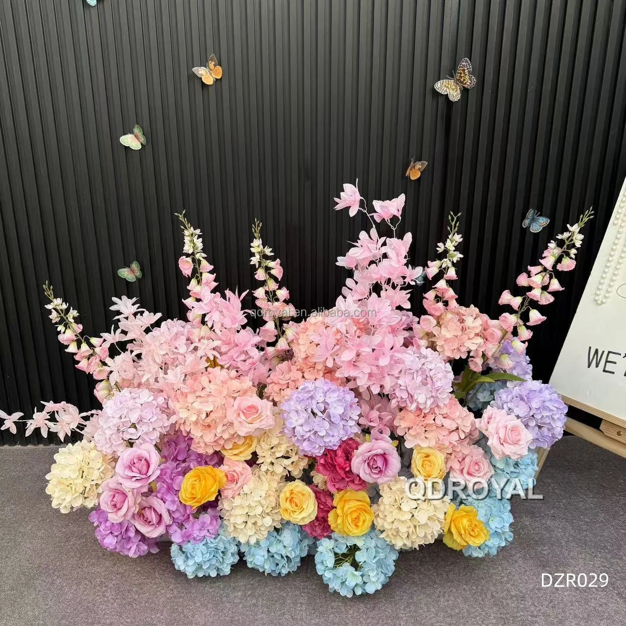 Custom Modern Floral Row Faux Silk Dining Table Runner White Rose Flower Garland for Wedding Event Decor Artificial Flowers