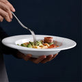 Eco-Friendly Ceramic Porcelain Dinnerware Sets with Minimalist Design Food Safe Round Plates for Weddings and Restaurants