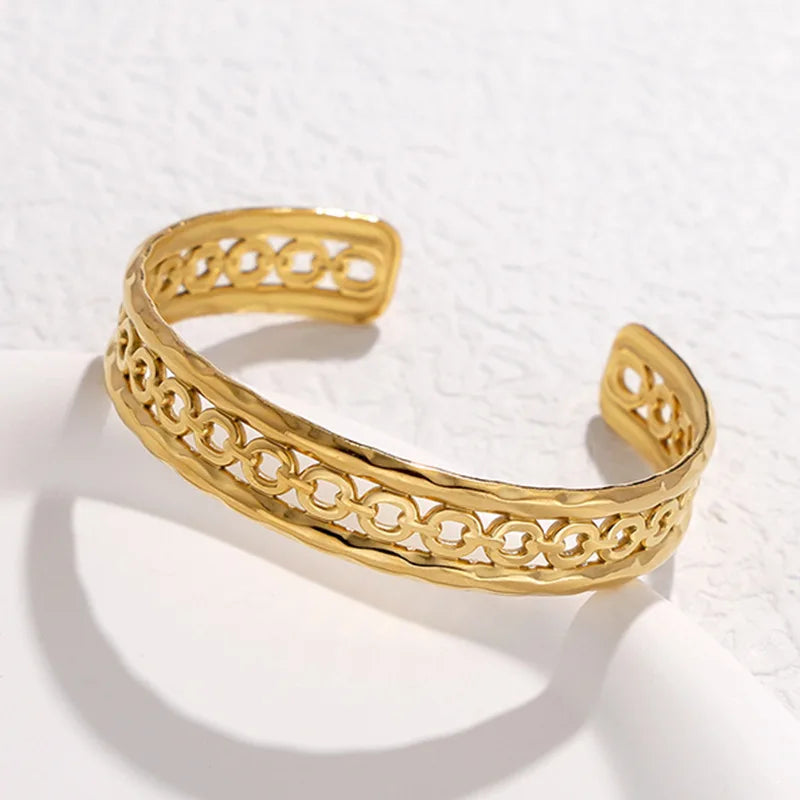 BM Women's Hypoallergenic Stainless Steel Fashion Bracelet Waterproof Hollow Chain Bangle Design