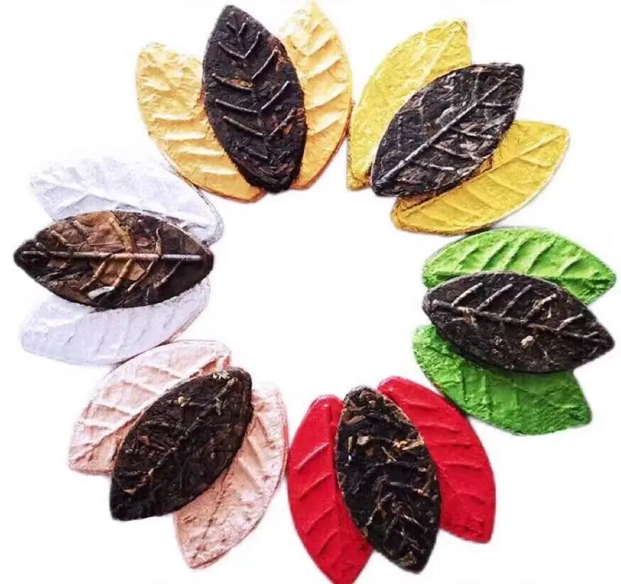 Hot Selling Yunnan Puerh Golden Leaves Different Flavor White Black Puer Tea Compressed Mini Tuo Tea MegaBDM