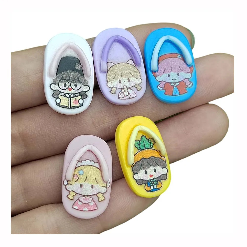 New Arrival Resin Girl Flip-flops Flat Back Cabochon Kawaii Shoes Jewelry Pendants Mini Slippers Toys