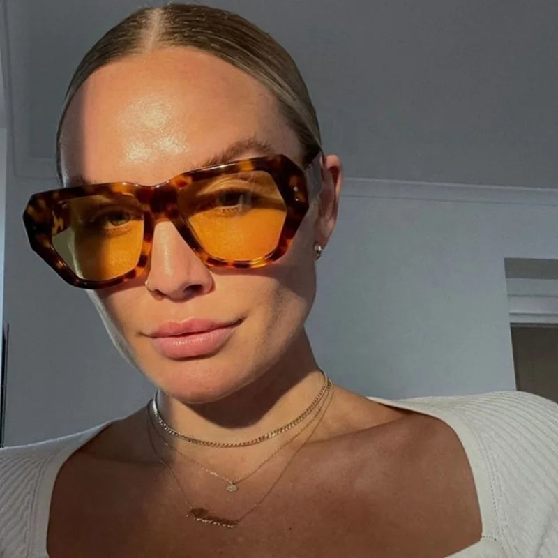 Trending butterfly Shade Custom logo Vintage Y2k Sun Glasses Polygon Rivet Frame Designer Sunglasses Men Women