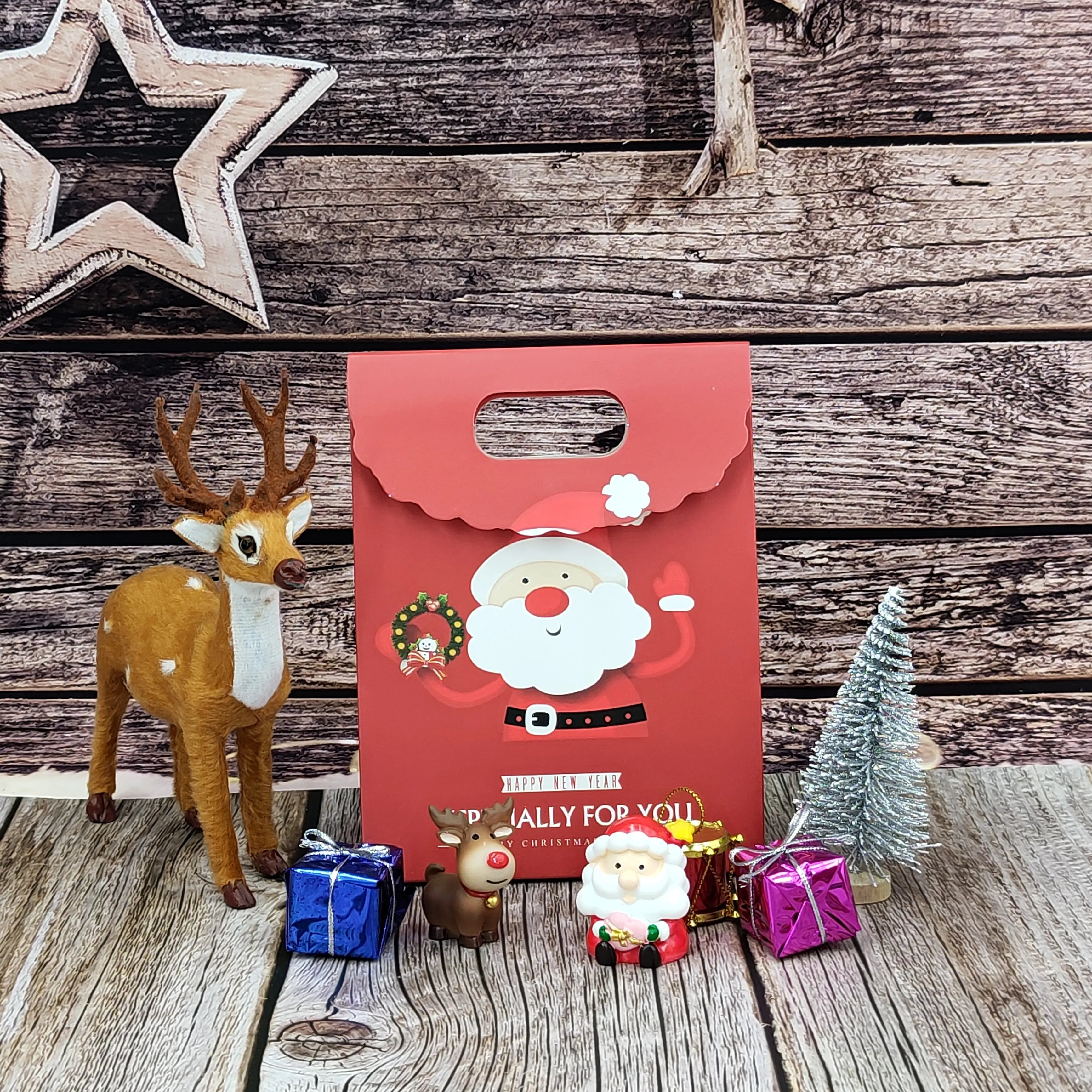 Hot Sale Christmas Cracker Packaging Boxes Candy Packaging Christmas Cracker Box With Window