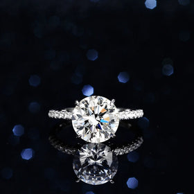 Factory Wholesale S925 Sterling Silver Classic Four Claw 5 Carat Moissanite Diamond Wedding Ring for Women