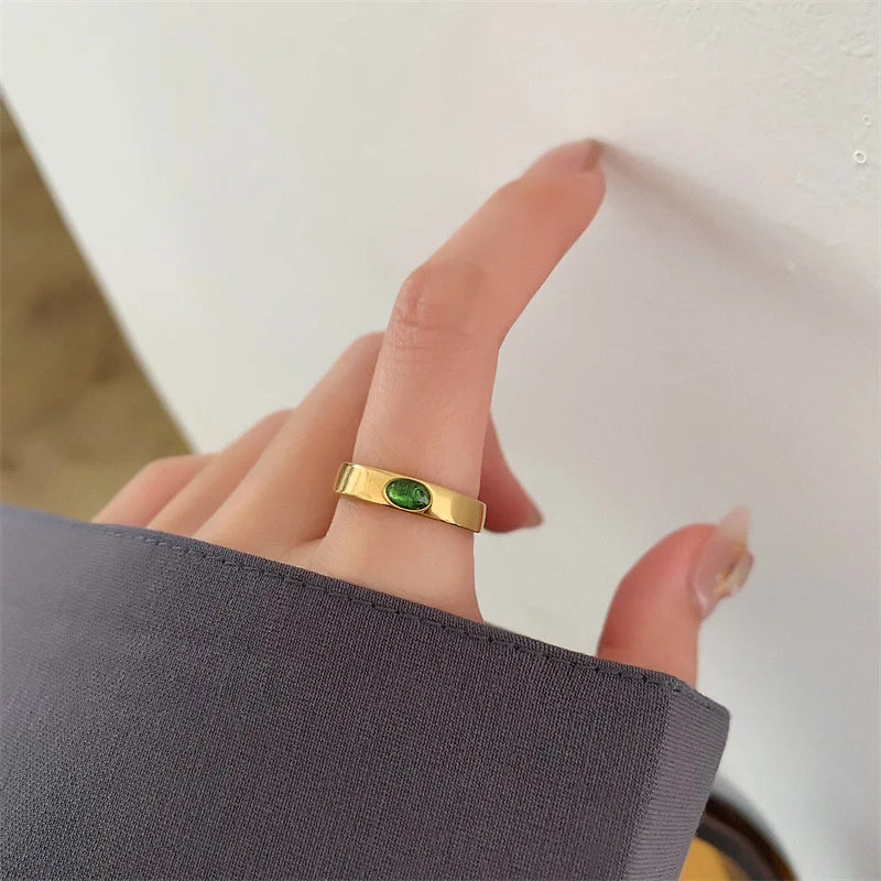 Wholesale Waterproof Fashion Jewelry Green CZ Stone Crystal Ring Vintage 18K Gold Plated Stainless Steel Zircon Rings YF3094