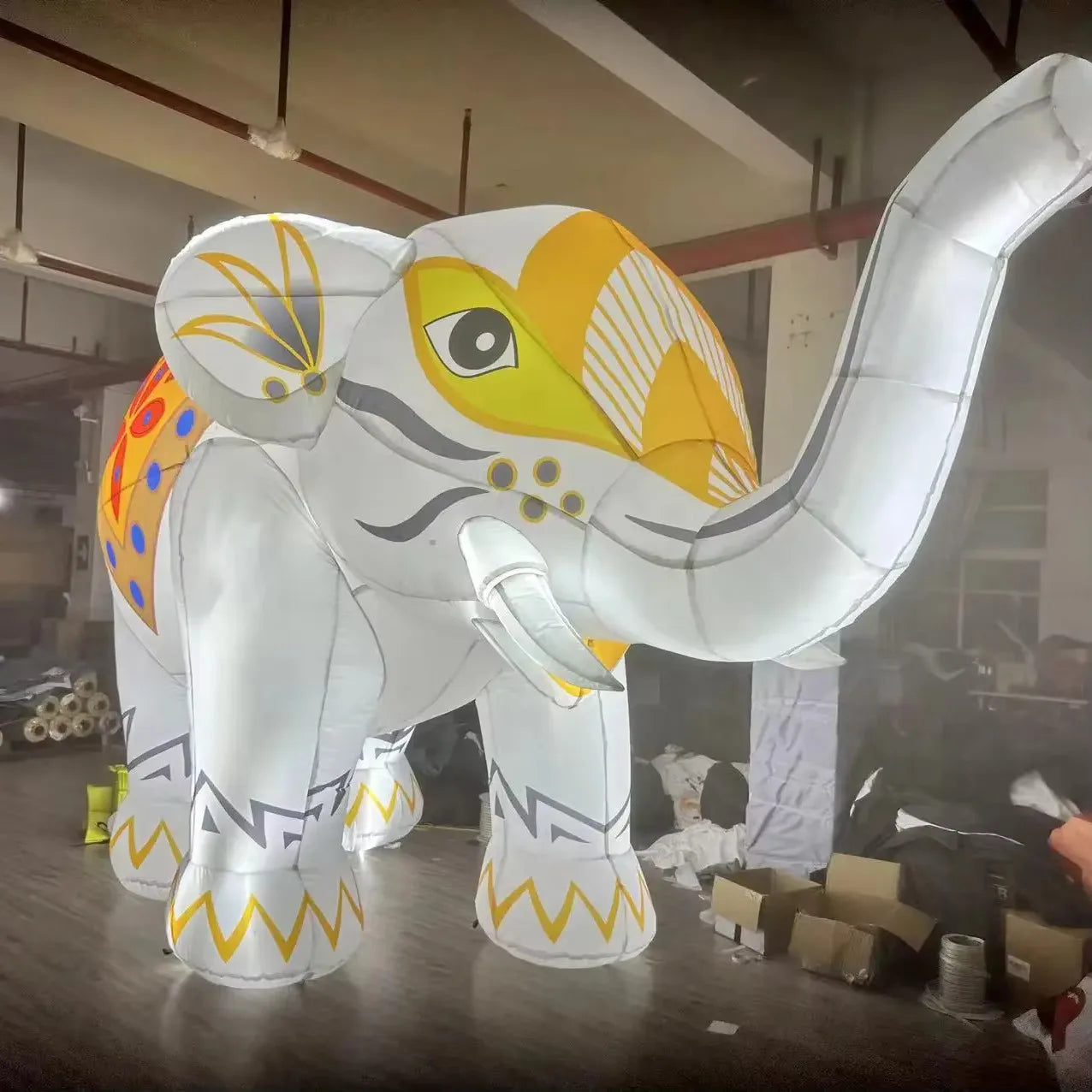 Wholesale Colorful Inflatable Balloon Morden Art Inflatable Elephant Balloon With LED Strip for Advertising