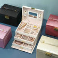 Custom Large Travel Jewelry Boxes for Women Fashion Design Storage Case Pouch Packaging for Earrings and Other Accessories