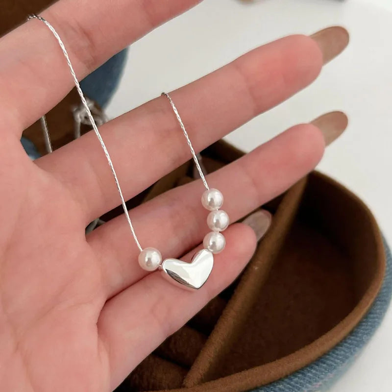 Fashion 925 Sterling Silver Glossy Lovely Heart Freshwater Pearl Choker Necklaces for Women