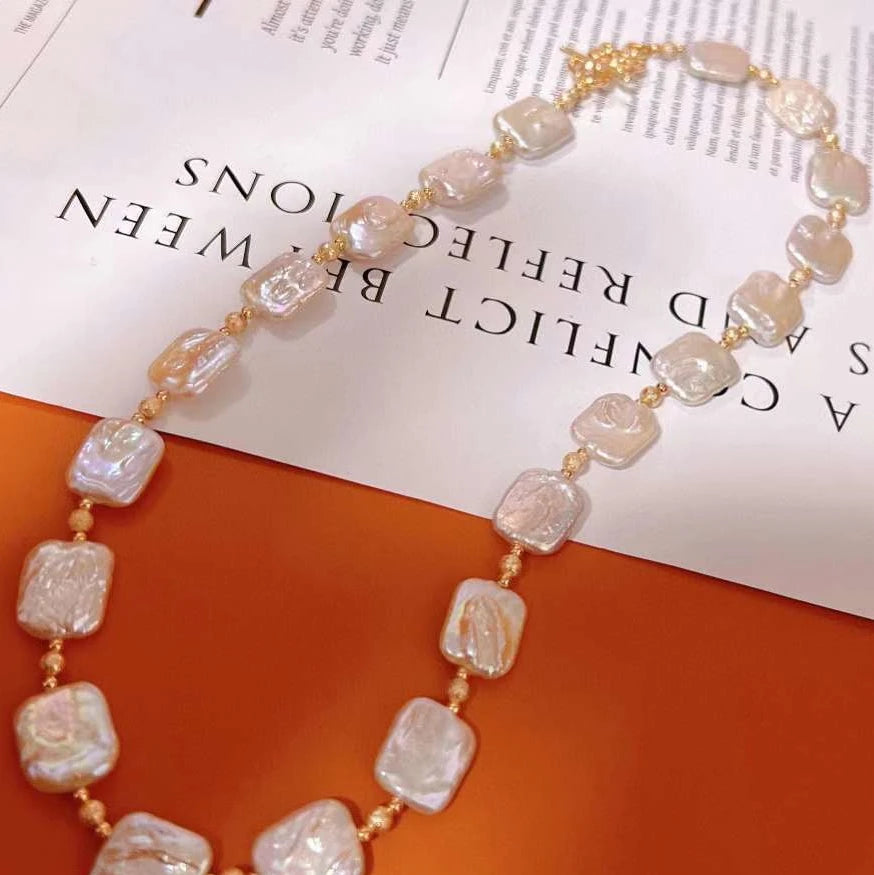 Bazaar Fashion 18k Gold Plated Freshwater Pearl AAA Grade Trendy Chinese Knot OT Buckle Strong Light square Baroque Necklace