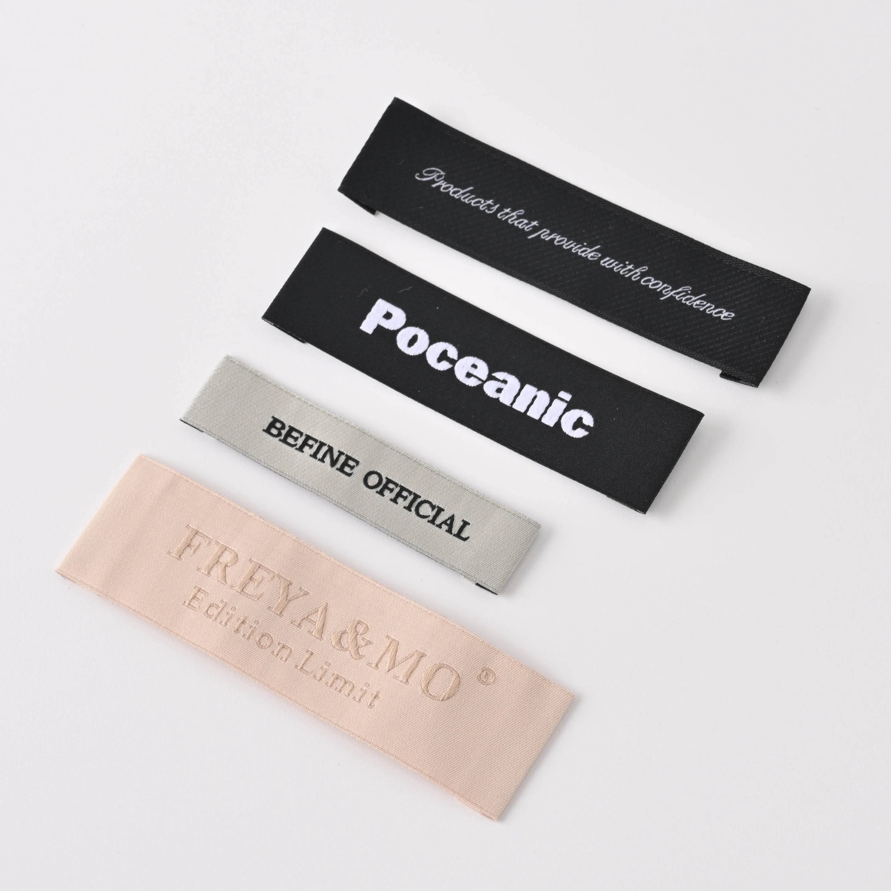 Factory Custom Fabric Labels High Density Garment Neck Label Satin Cloth Luxury Damask Woven Label for Clothing