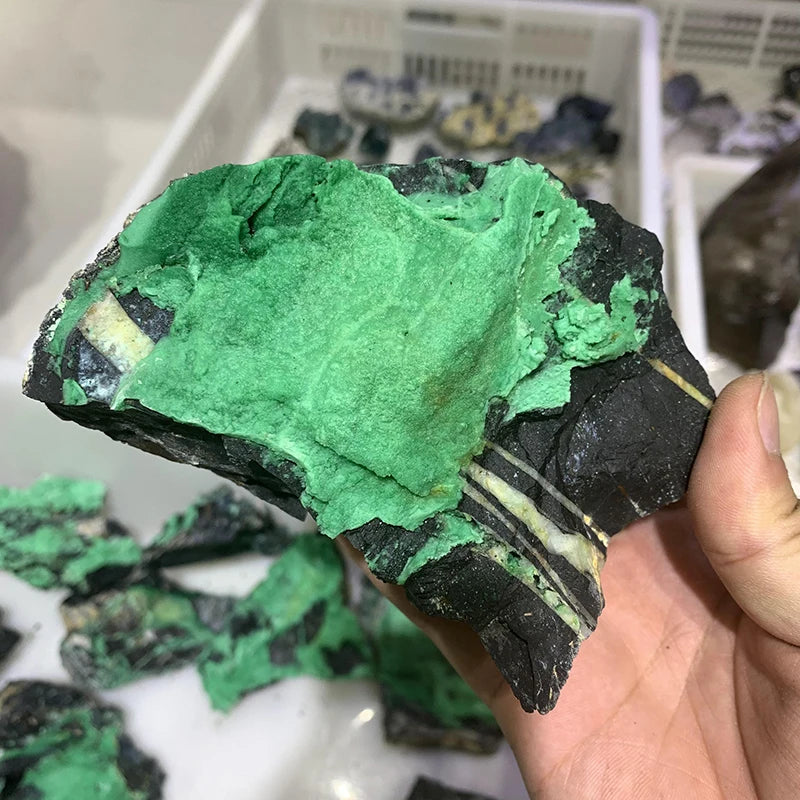 Wholesale Variscite Gemstone Rough Raw Material Natural Semi Precious Stones for Home Decoration