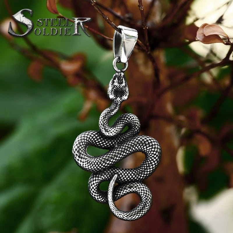 SS8-1307P 2023 New Update Design Snake Pendant for Men Cool Hip Hop Gothic Animal Biker Necklace Fashion Jewelry