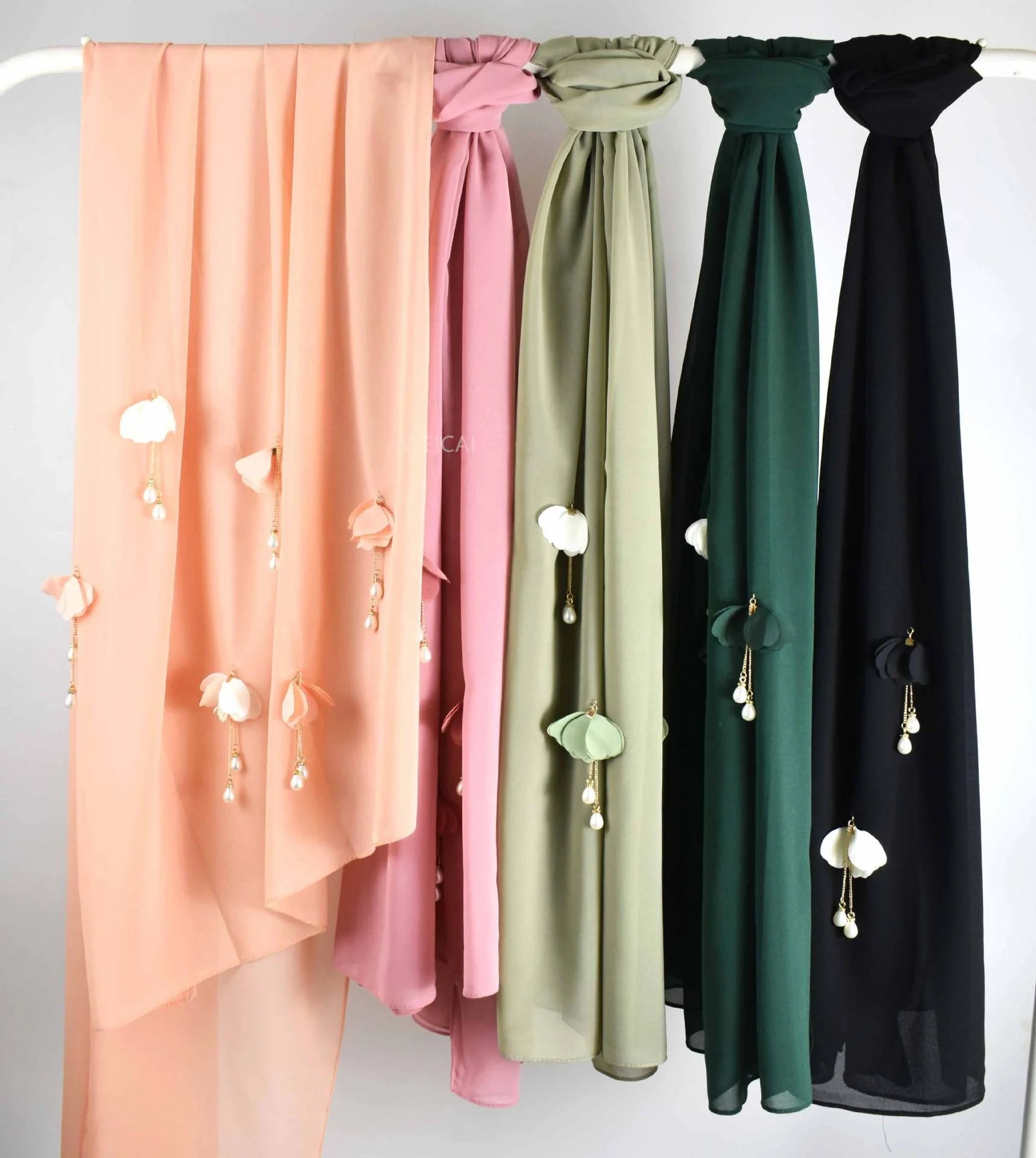 Zifeng OEM Bufandas Mujer De Senten Instant Muslim Scarf  Women Plain Beaded Chiffon Hijab