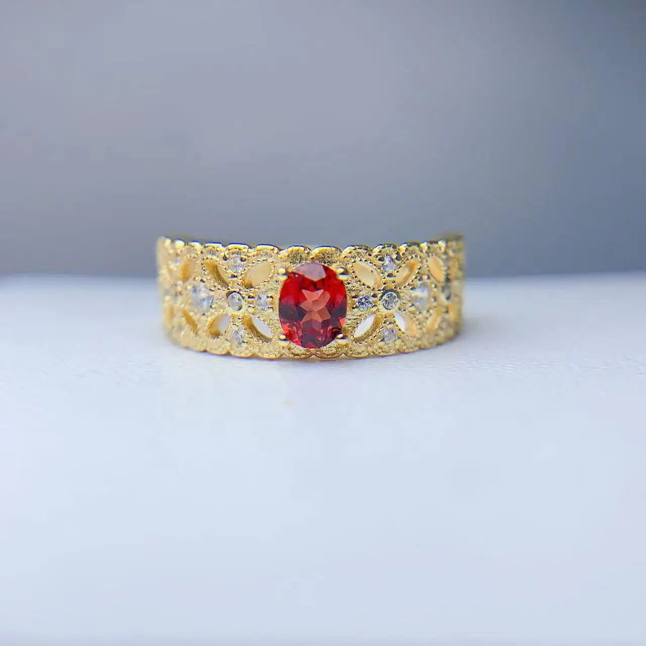 Wholesale Hot Popular 925 Sterling Silver Natural Garnet Oval Cut Classic Women Pinky Ring Set for Wedding & Party