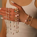 2025 Fresh Trendy Stainless Steel Women's Simple Irregular Mixed Color Crushed Stone Pearl Bracelet Fashionable Flower Bracelet