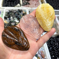 Hot Sales Natural Rose Quartz Feminine Yoni Carving Hand Carved Amethyst Source of Life Female Genitalia Carving