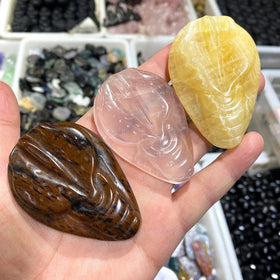 Hot Sales Natural Rose Quartz Feminine Yoni Carving Hand Carved Amethyst Source of Life Female Genitalia Carving