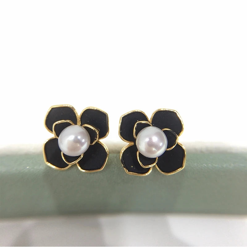 2024 New Natural Freshwater Pearl Stud Earrings for Women Jewelry Black Camellia Pearl Earrings