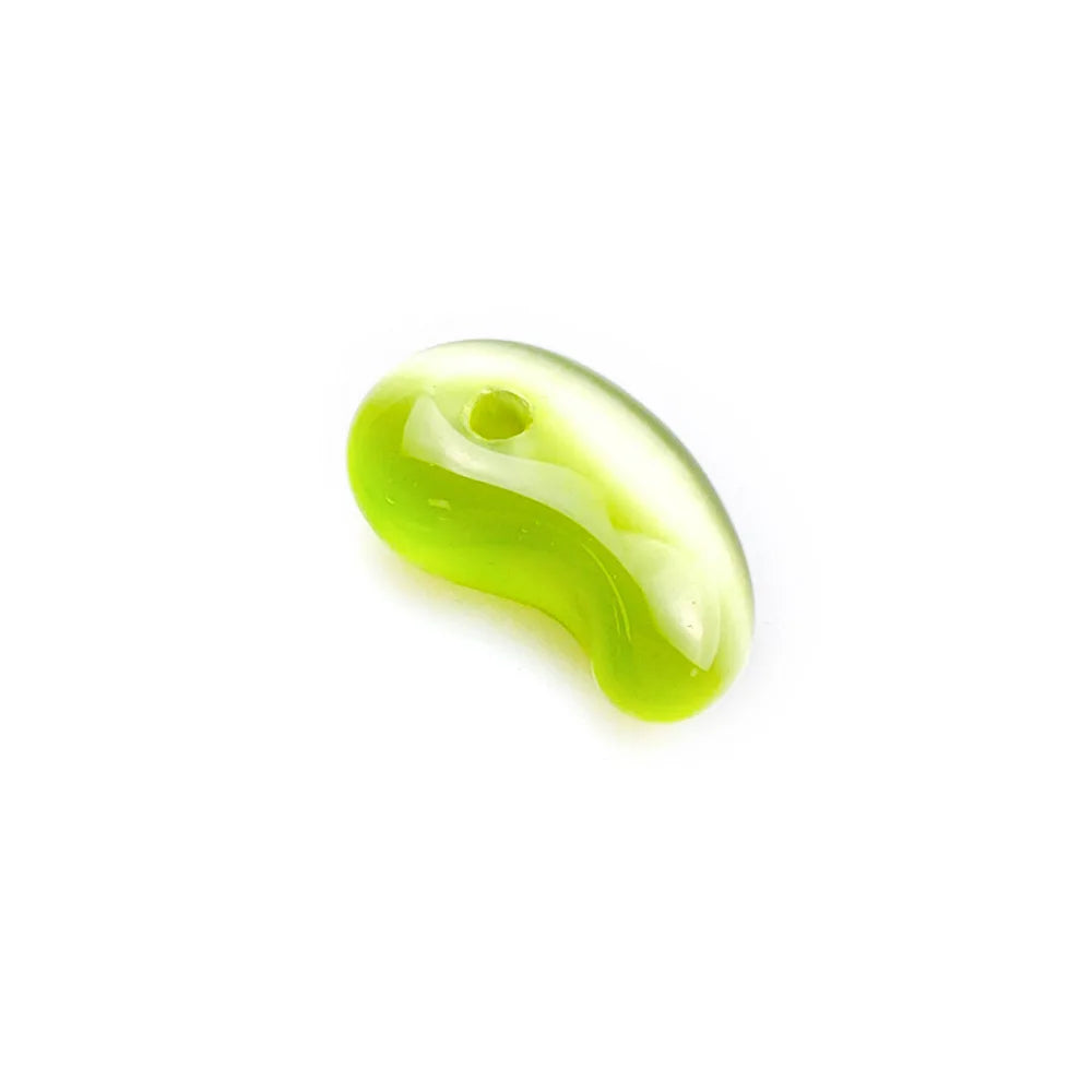 Diy Natural Stone Pendants Crystal Light Green Opal Magatama Stone Beads Pendant for Necklace Jewelry Making