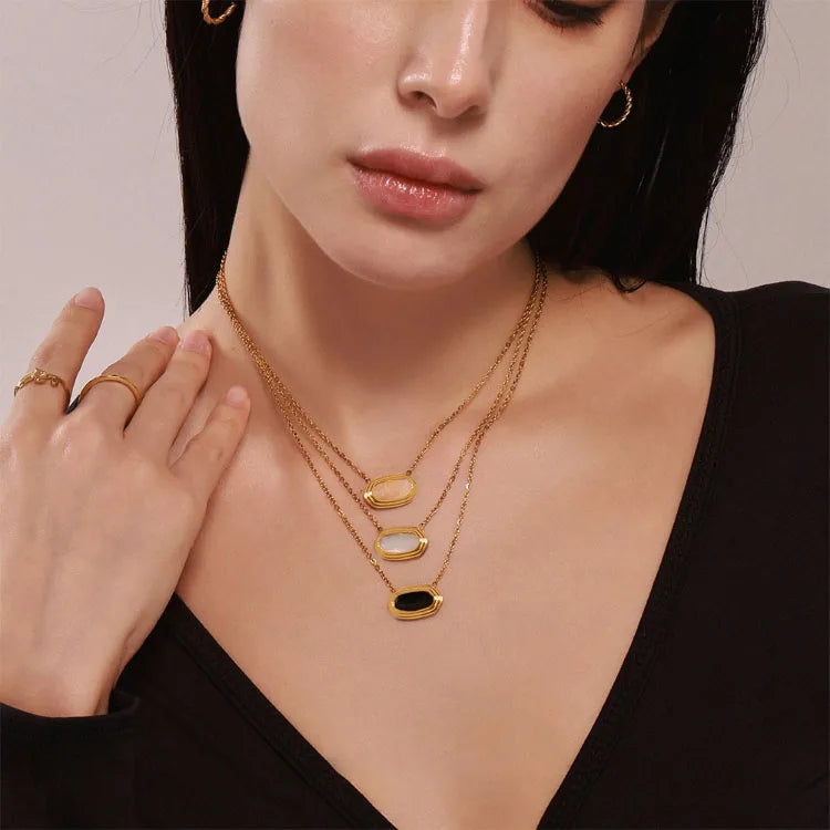G3777 Wholesale Stainless Steel 18K Gold Plated Geometric Oval Inlay Black Agate Crystal Stone Pendant Necklace Fashion Jewelry