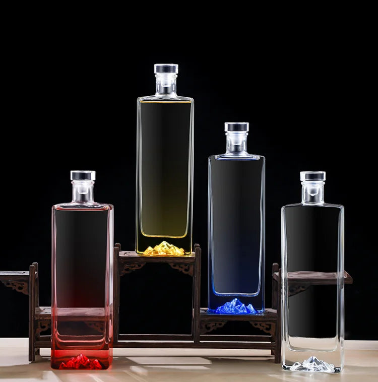 Custom Mountain Base Wine Bottles 250ml 500ml Whisky Brandy Rum Glass Bottle Liquor Spirits Glass Bottle for Vodka Gin Whiskey