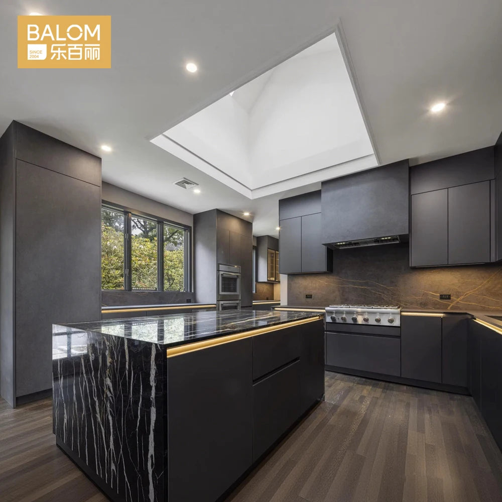 BALOM Modern Luxury Matte Black Whole House Custom Lacquer Handleless Kitchen Cabinets with LED Island Kitchen Cupboard Set